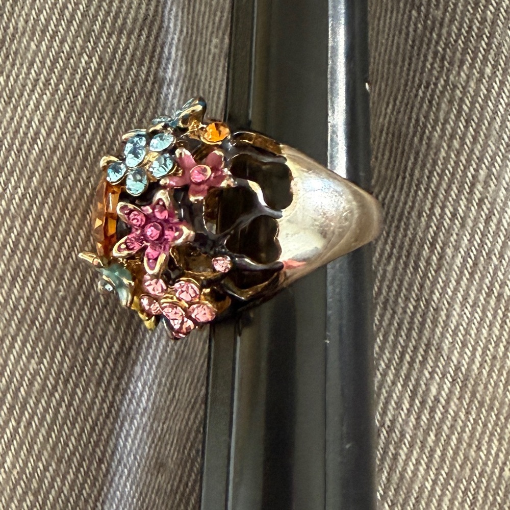 guc Aldo Multicolor Floral flowers Cocktail Ring Amber Center Stone Y2K sz - Picture 2 of 4